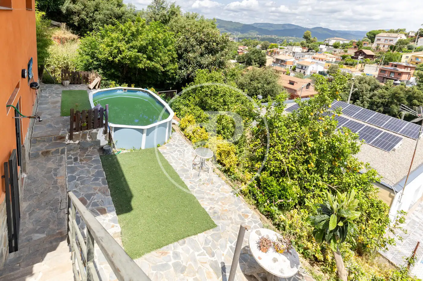 Piscina de Casa o chalet en venta en Terrassa con Aire acondicionado, Calefacción y Jardín privado