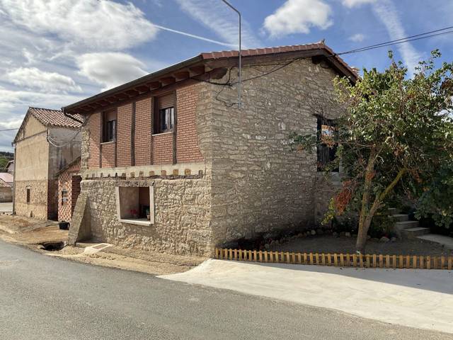 Casa-chalet en Venta en Calle de Abajo, 49 en Redecilla del Campo