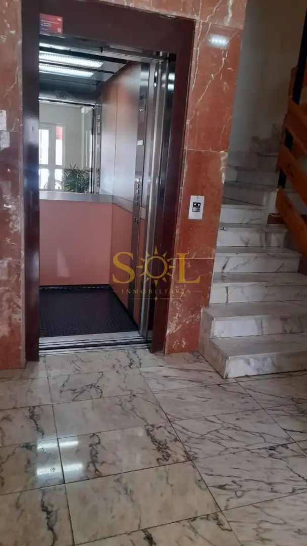 Wohnung zur Miete in Calle León Martín Granizo, La Lastra