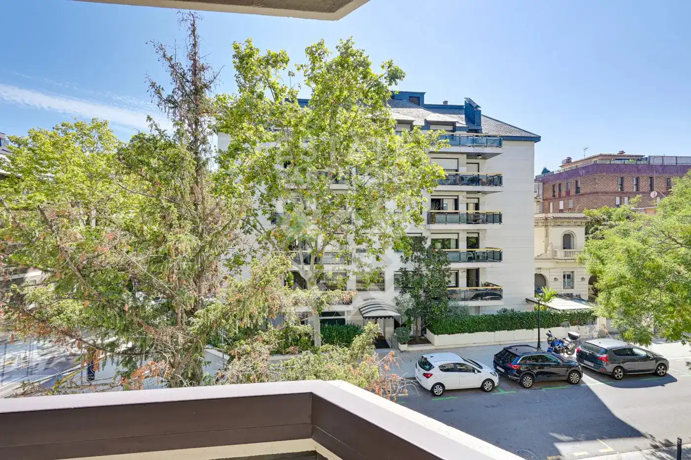 Vista exterior de Pis en venda en Barcelona amb Aire condicionat, Calefacció i Terrassa