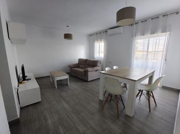 Appartement avec balcon à louer à Este