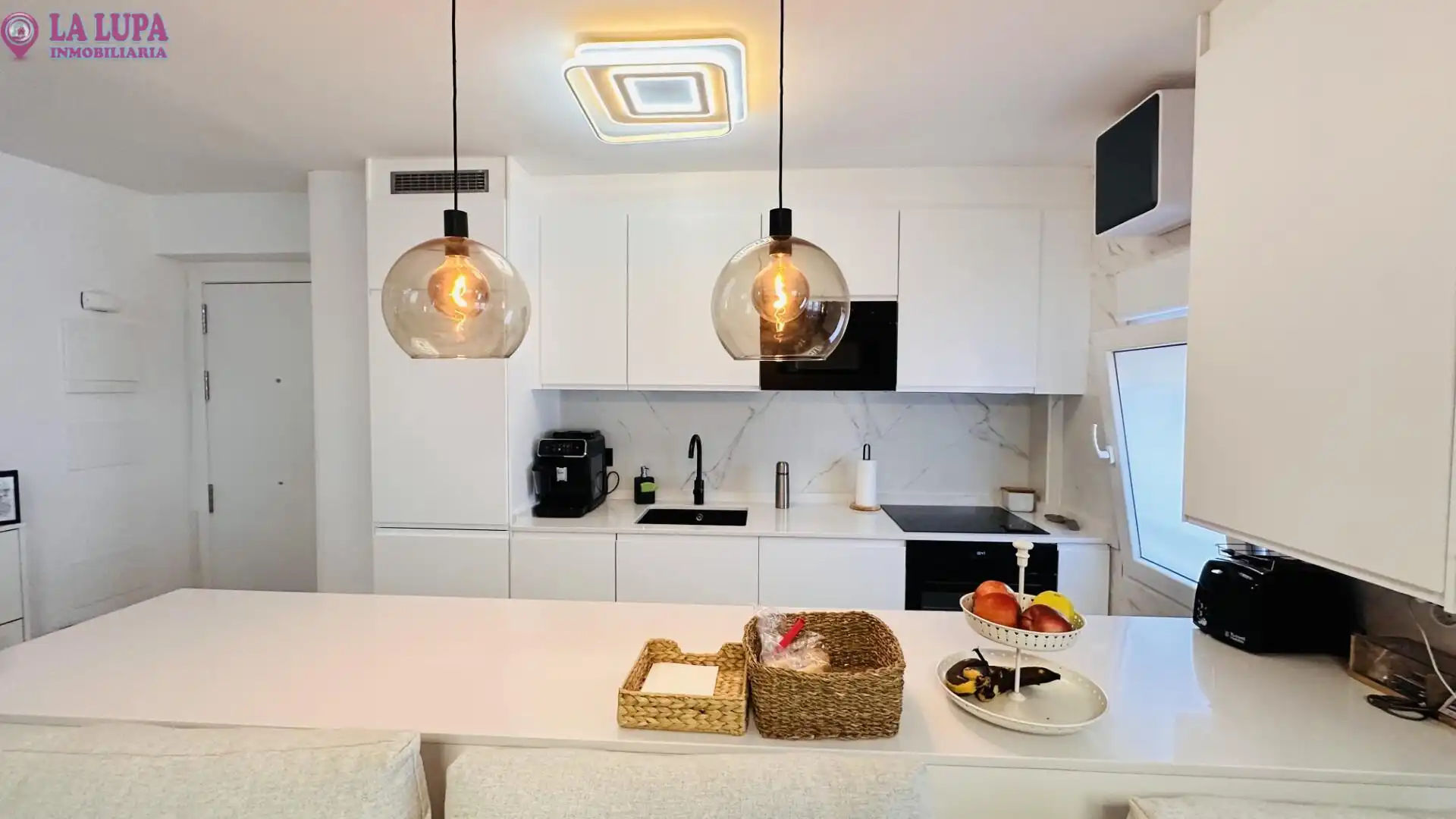 Kitchen of Flat for sale in Madrid  with Air Conditioner, Heating and Private garden