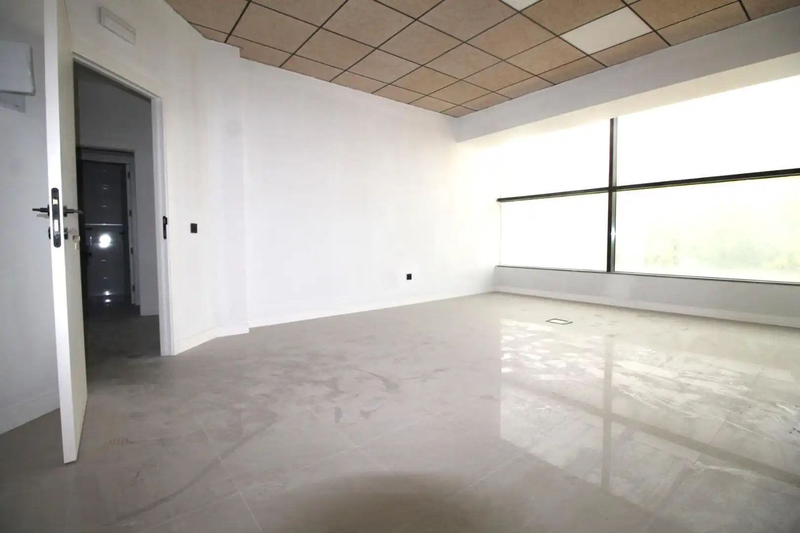 Industrial building to rent in Los Olivos - Los Ángeles, imagen 16