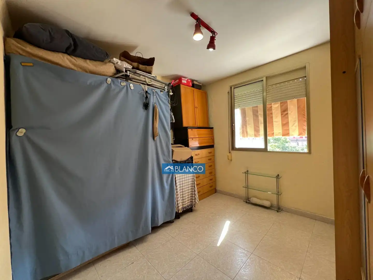 Dormitori de Pis en venda en Cornellà de Llobregat amb Aire condicionat, Calefacció i Balcó