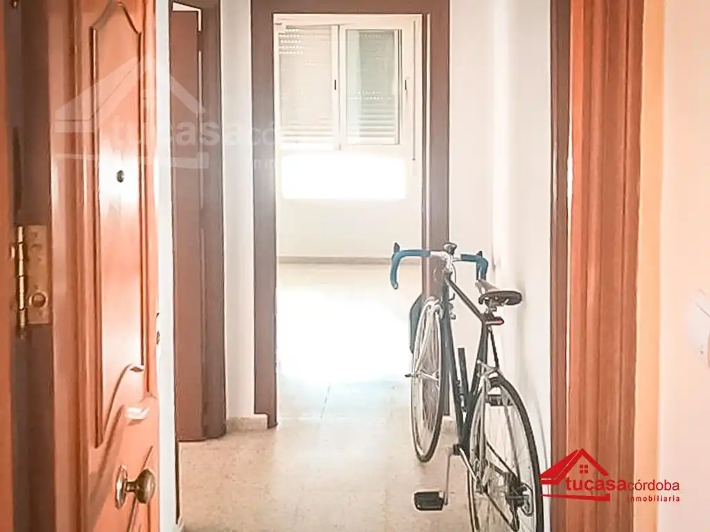 Piso en venta en Córdoba con Terraza