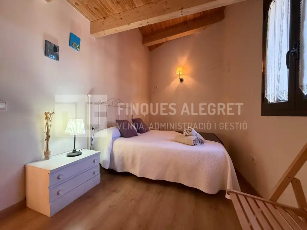 Dormitori de Casa o xalet en venda en Tremp