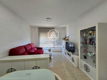 Piso con ascensor en venta en Roquetas de Mar ciudad