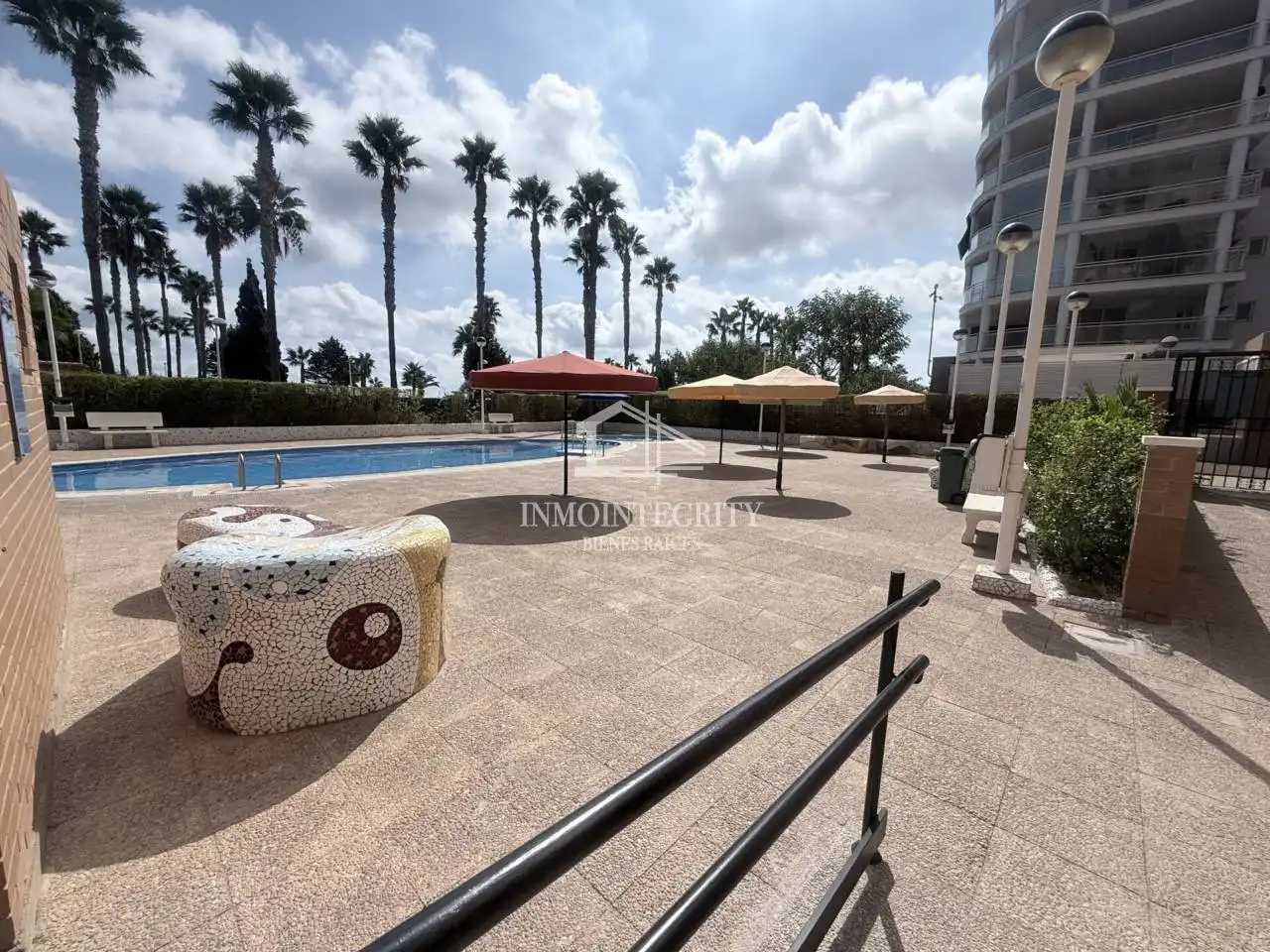 Vista exterior de Apartament en venda en Oropesa del Mar / Orpesa amb Aire condicionat, Terrassa i Moblat