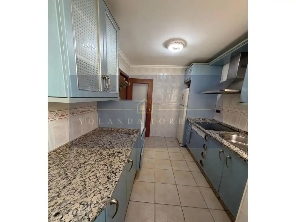 Cocina de Piso en venta en Alcalá de Guadaira