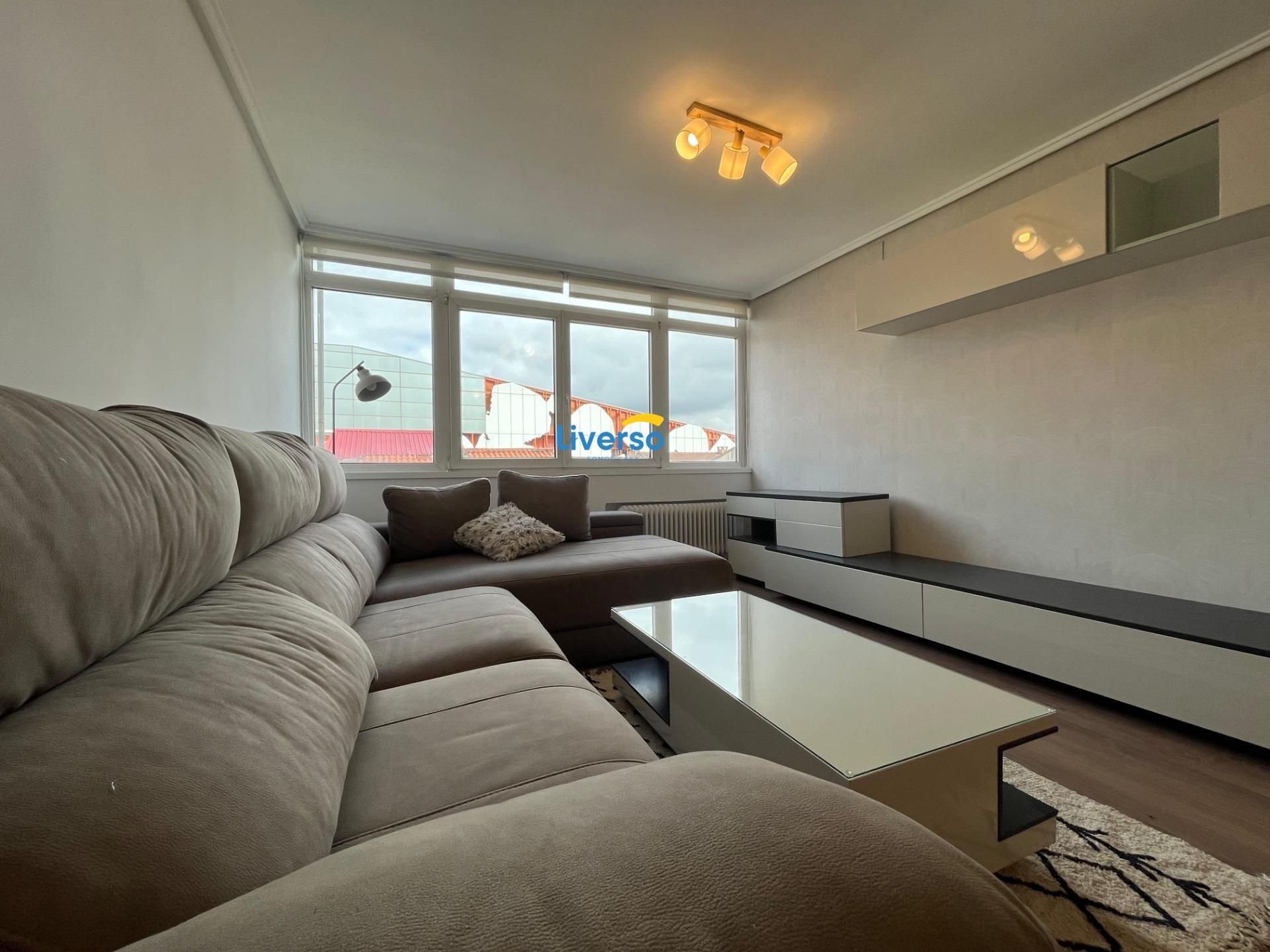 Flat for rent in Calle SAN PABLO, El Carmen - Barrio Gimeno