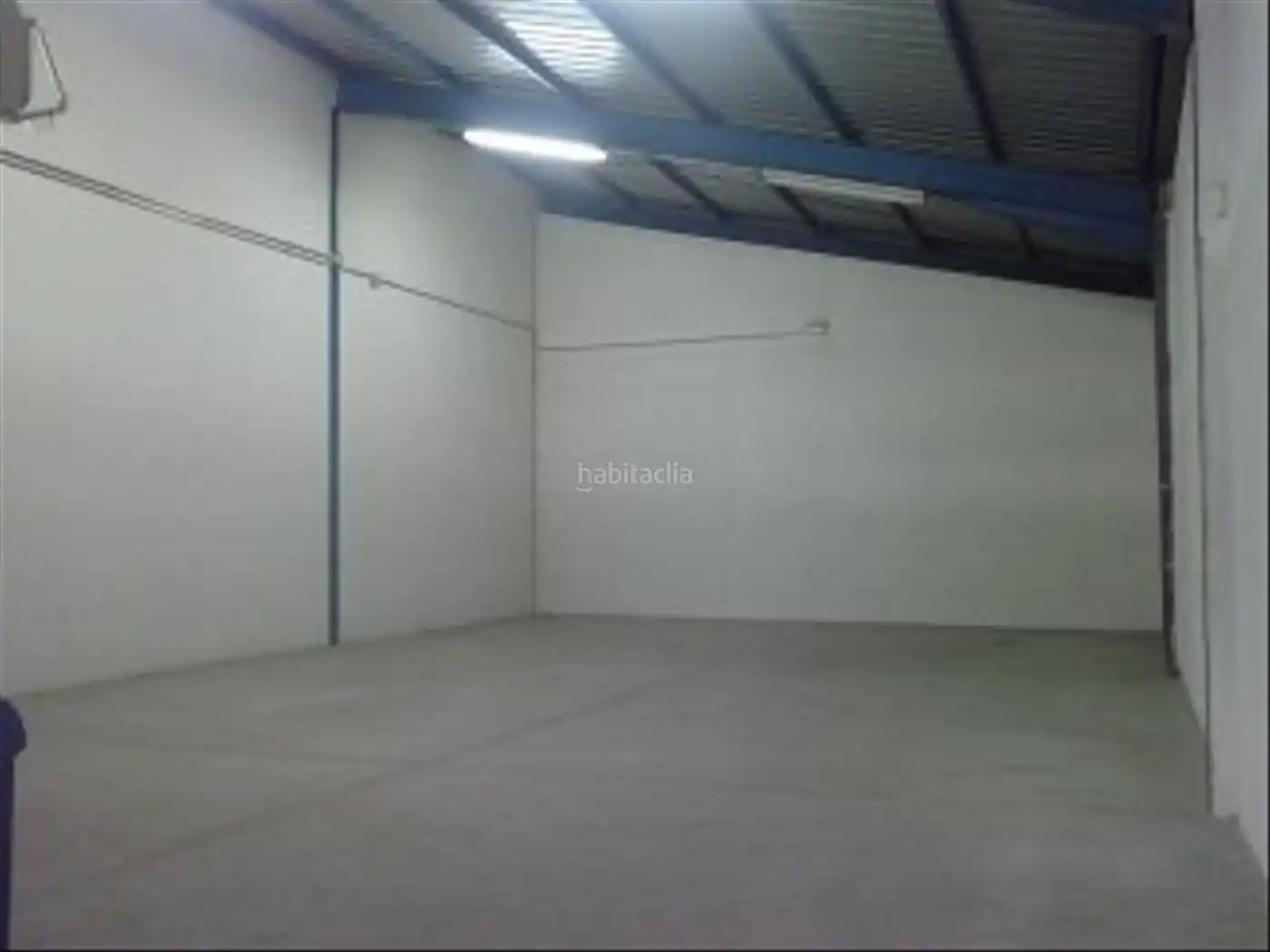 Industrial building for sale in Calle Puerto de San Glorio 41, imagen 2