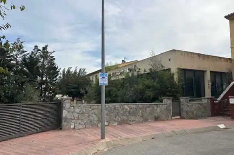 Autres à vendre à C/ Barnedes