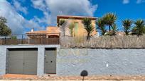 Vista exterior de Casa o xalet en venda en Bigues i Riells amb Jardí privat, Terrassa i Piscina