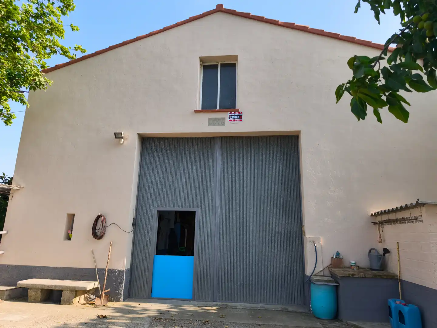 Vista exterior de Finca rústica en venda en Anglesola amb Calefacció, Jardí privat i Alarma