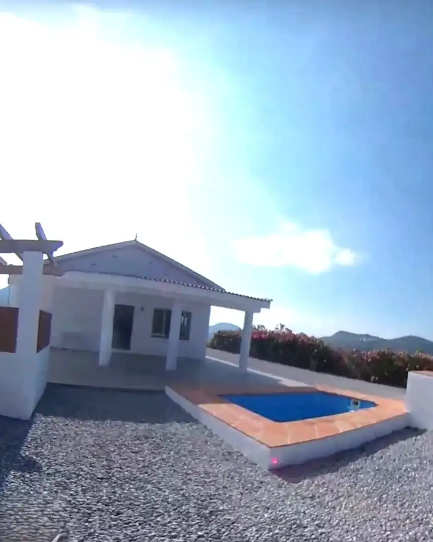 Piscina de Finca rústica en venda en El Borge amb Jardí privat, Terrassa i Traster