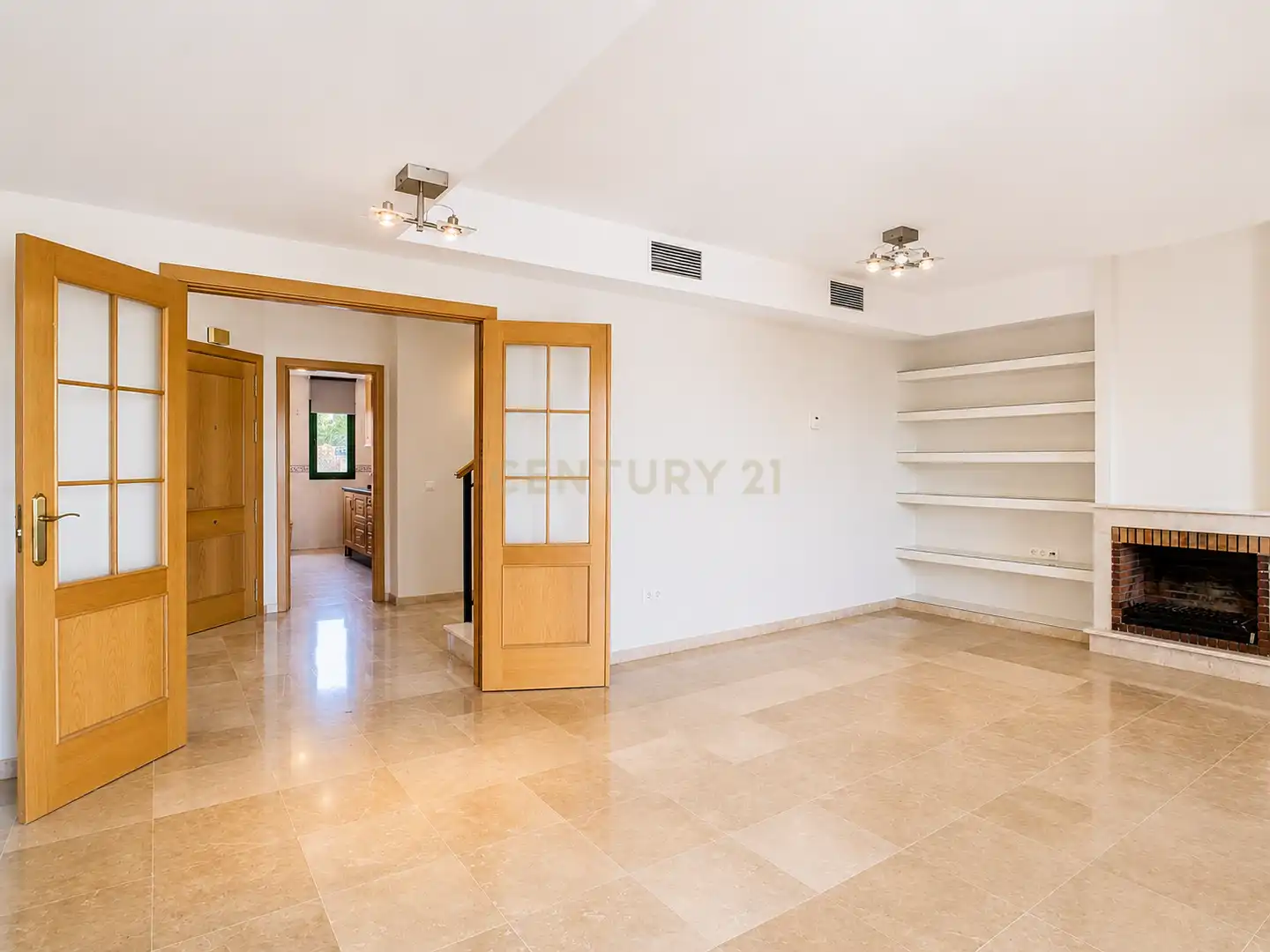 Apartamento con ascensor en venta en Calle las Dalias, Fuengirola, Spain, imagen 12