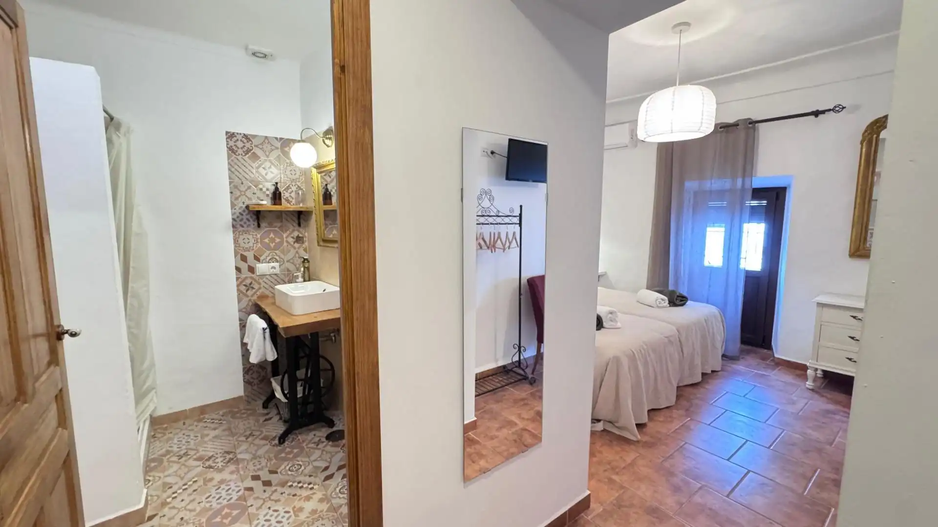 Bedroom of Houses for sale in Iznájar  with Air Conditioner, Heating and Terrace
