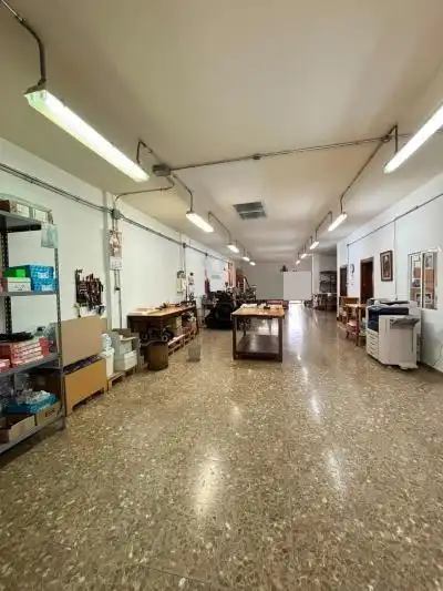 Local comercial de lloguer a Valdepeñas, imagen 6