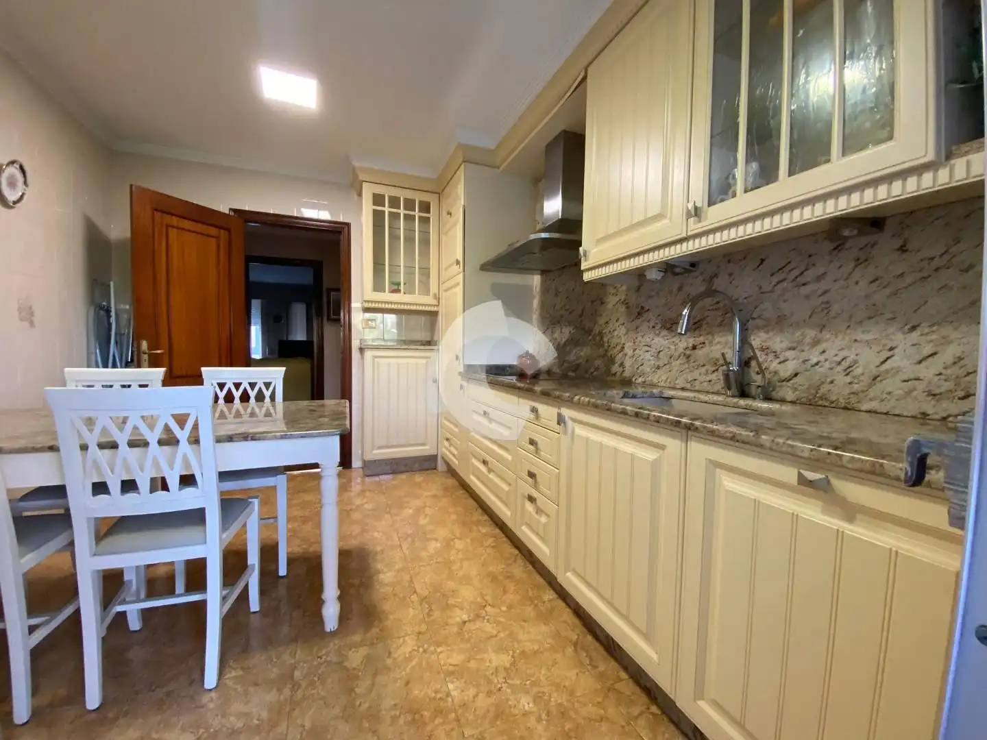 Cocina de Piso en venta en Ourense Capital  con Calefacción y Trastero