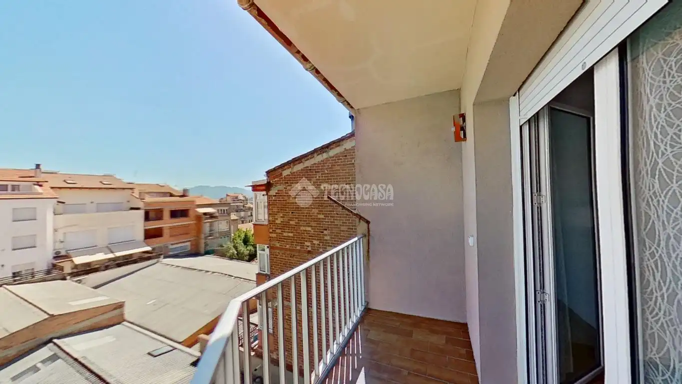 Terraza de Piso en venta en Berga con Balcón