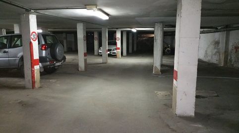 Plazas de garaje en el mismo centro de baeza con amplia comodidad. puerta automática. no deje que su coche duerma mas en la calle, image 2