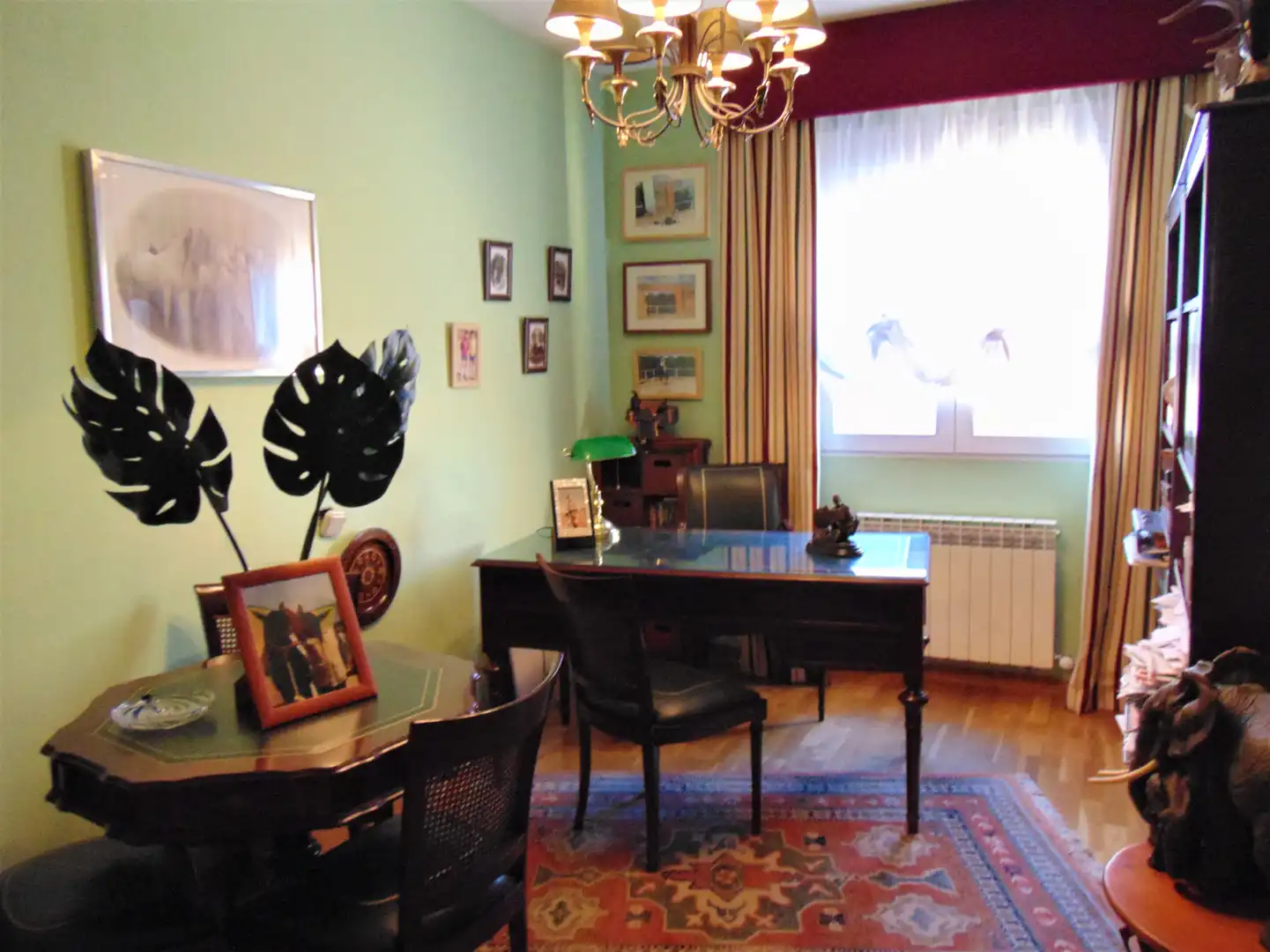 Comedor de Casa o chalet en venta en Colmenar Viejo con Aire acondicionado, Calefacción y Jardín privado