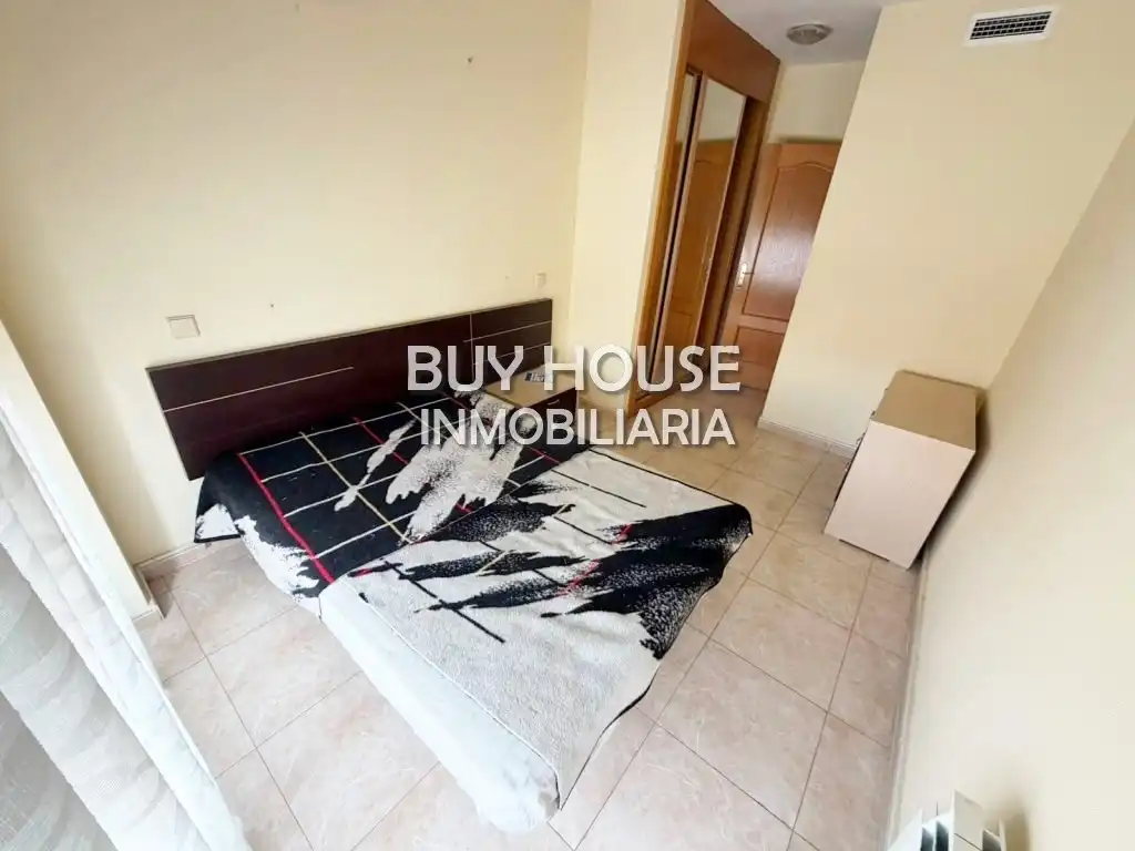 Bedroom of Flat for sale in Cobeja
