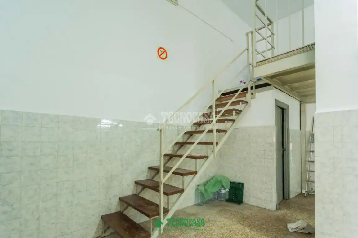 Local comercial en venda a C. Cardenal Herrera Oria, imagen 10