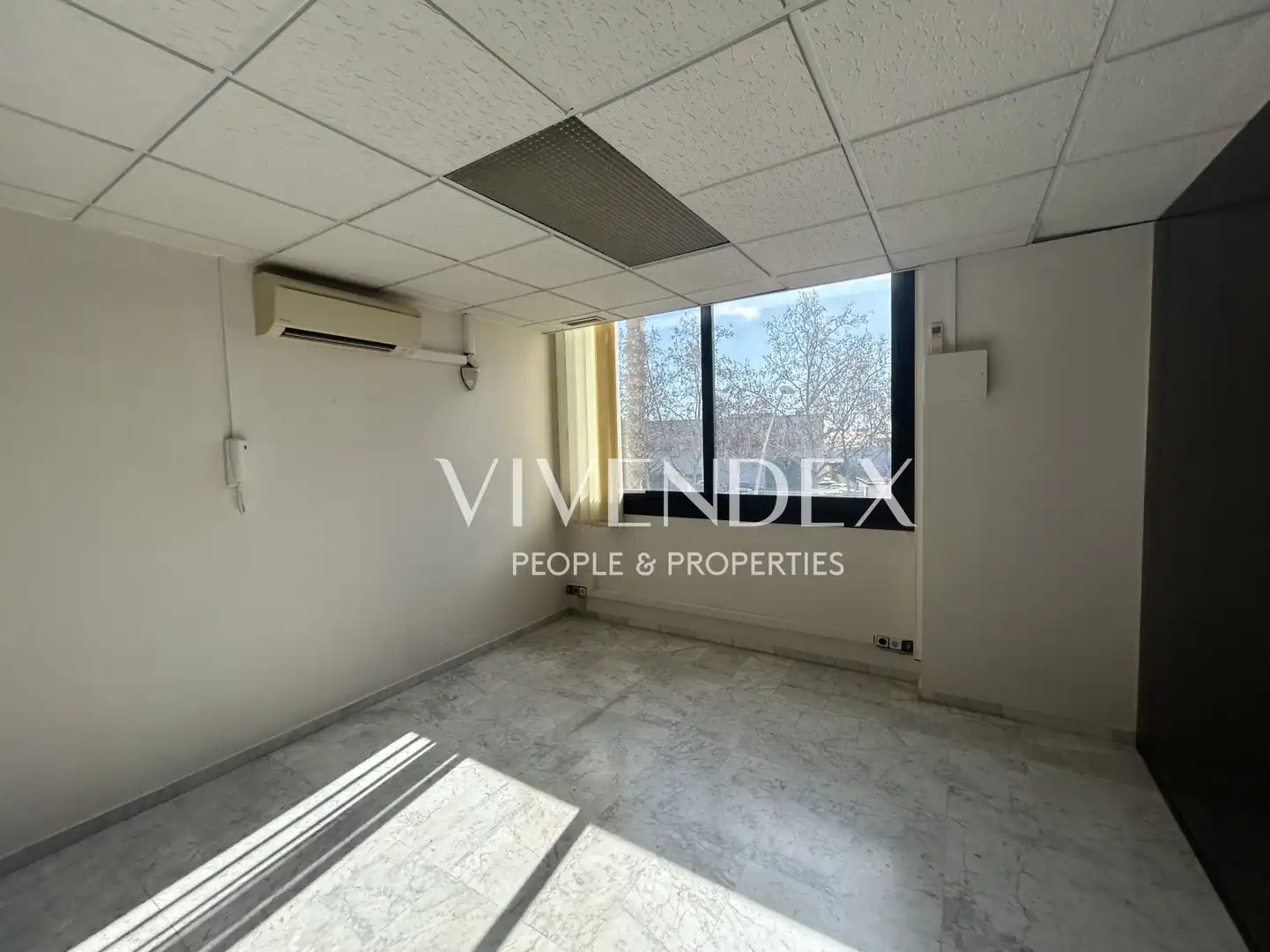 Büro zum Verkauf in Cornellà de Llobregat