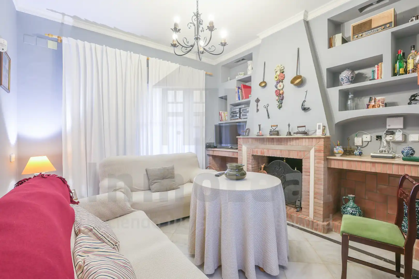 Living room of Houses for sale in Espartinas  with Air Conditioner, Heating and Private garden