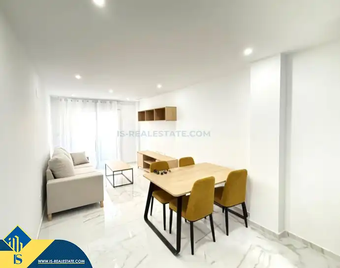 Piso con ascensor en venta en Centro, imagen 2