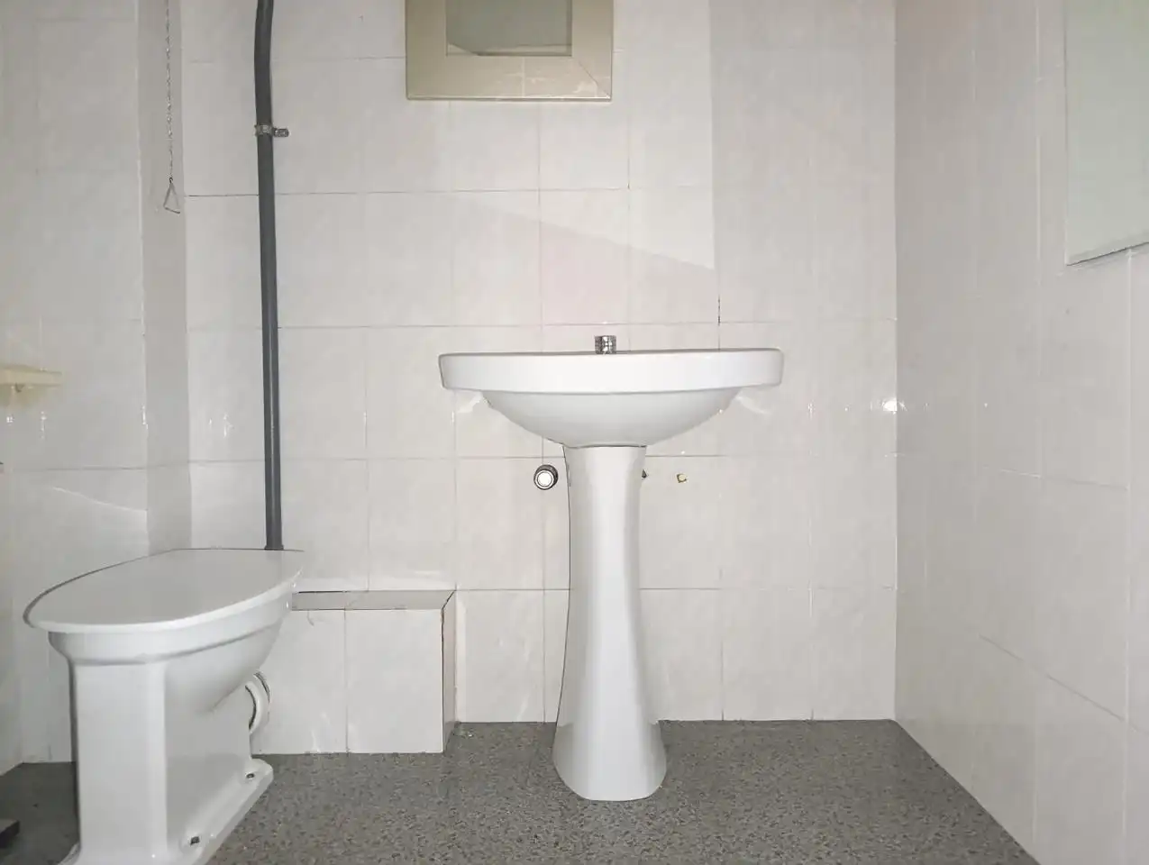 Baño de Local de alquiler en Ibi