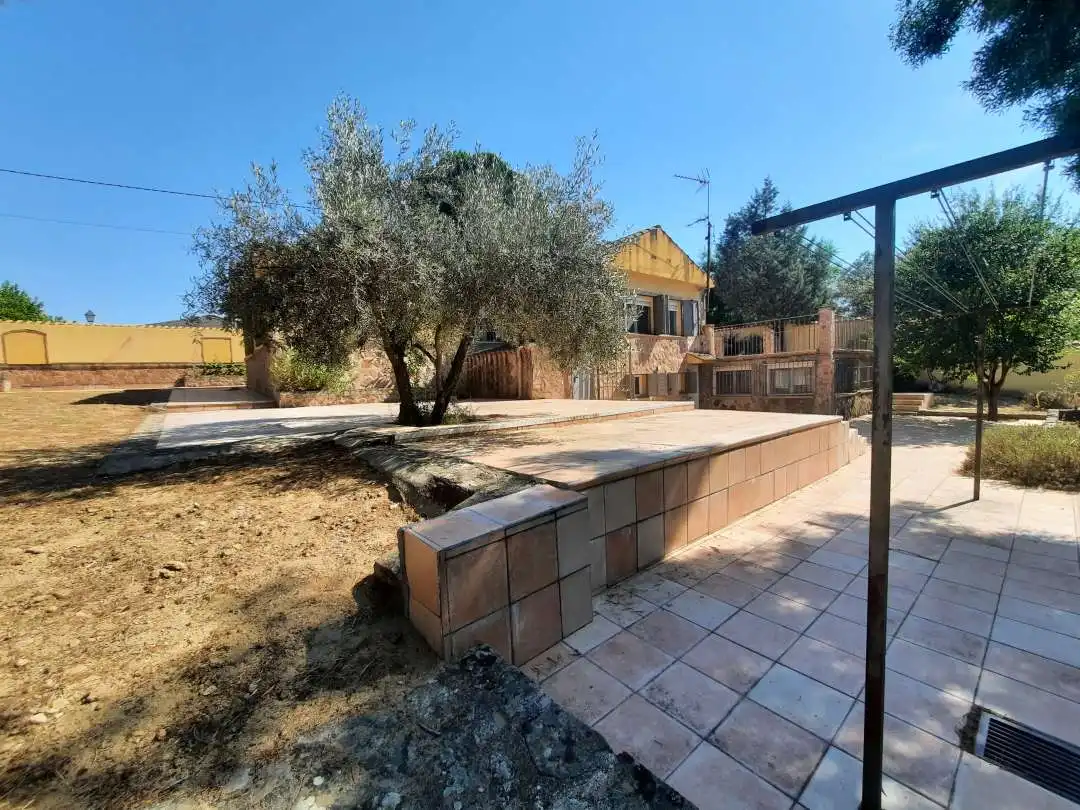 Jardín de Casa o chalet en venta en Escalona con Calefacción, Jardín privado y Terraza