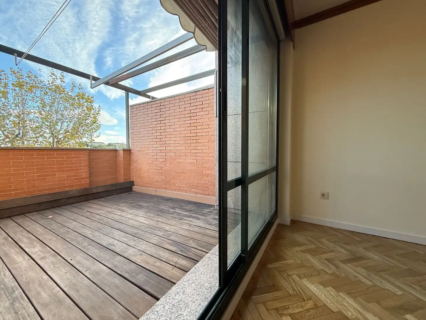 Terraza de Dúplex en venta en Pozuelo de Alarcón con Aire acondicionado, Trastero y Piscina comunitaria