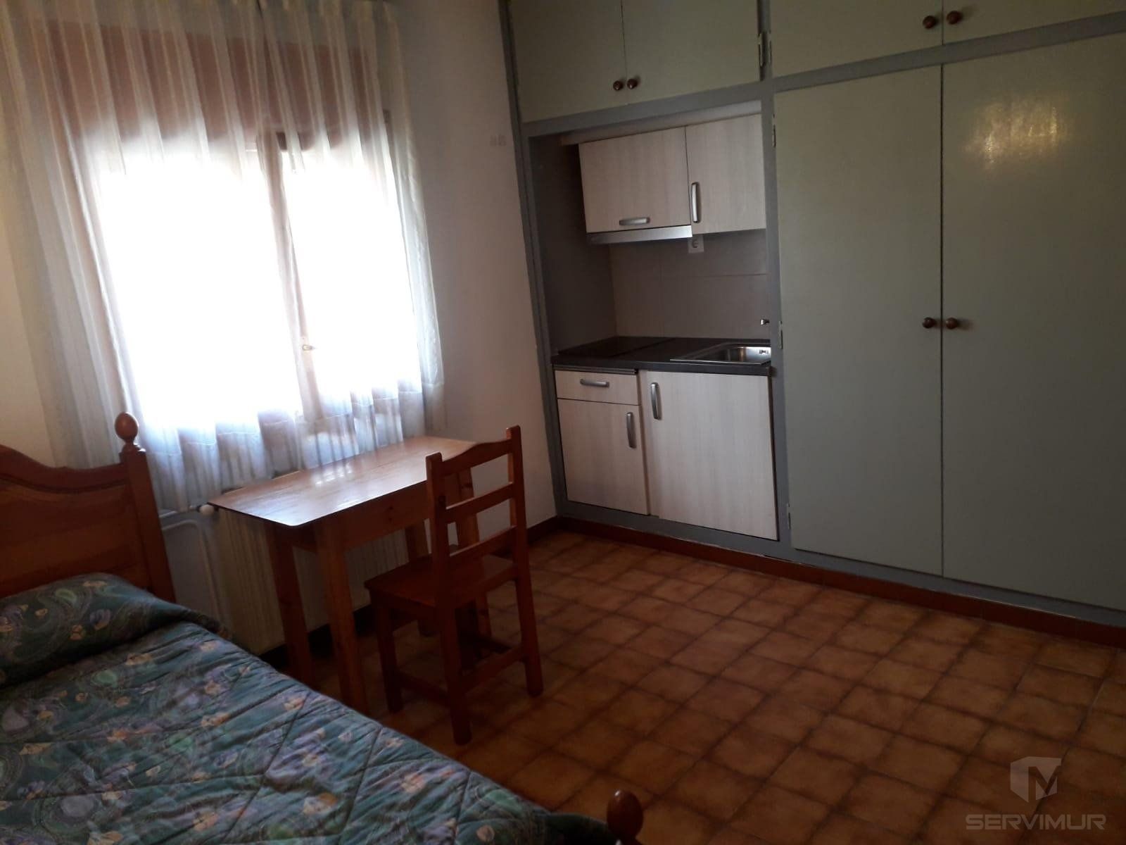 Habitación de Apartamento de alquiler en Les Masies de Voltregà con Calefacción y Amueblado