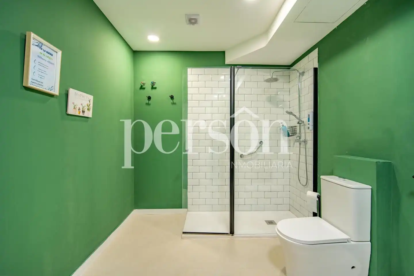 Bathroom of Ground floor for sale in Valencia  with Air Conditioner, Heating and Terrace