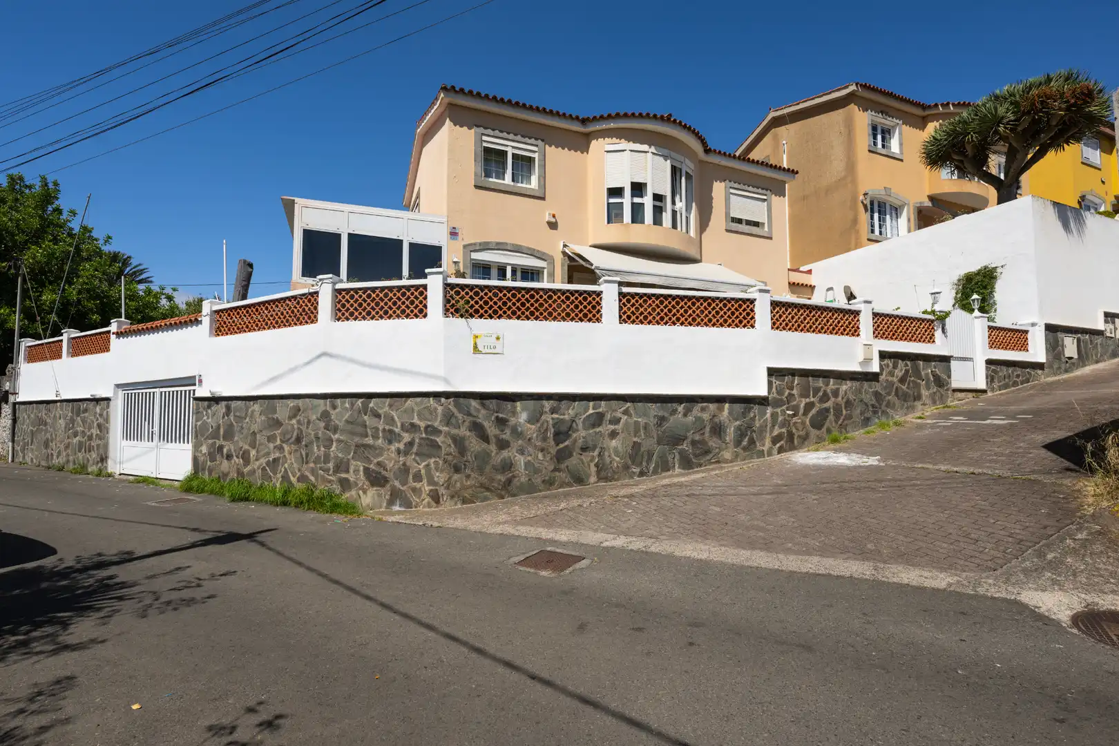Exterior view of Houses for sale in Santa Brígida  with Air Conditioner, Heating and Private garden