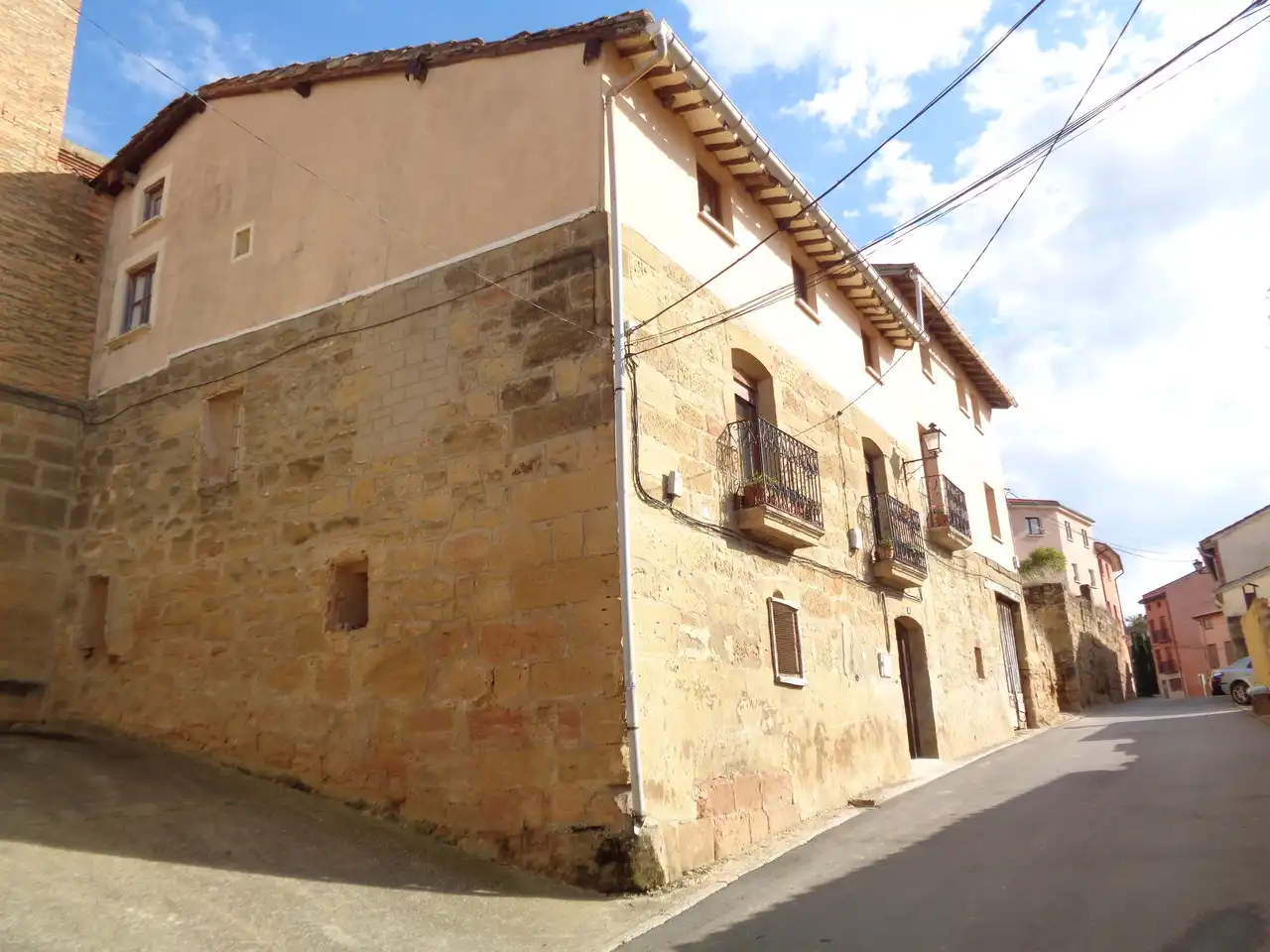 Casa rústica amb terrassa en venda a Briones, imagen 6