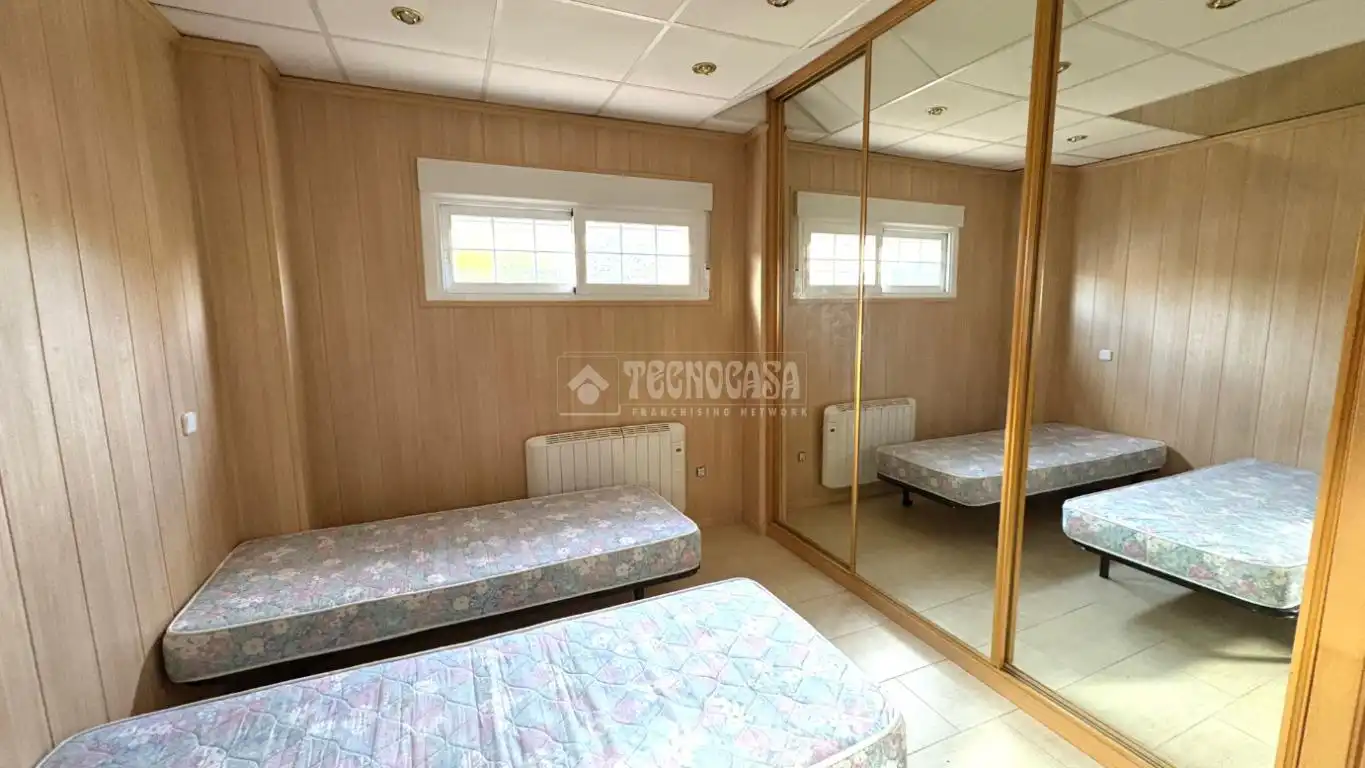 Habitación de Piso en venta en Alcalá de Henares con Aire acondicionado