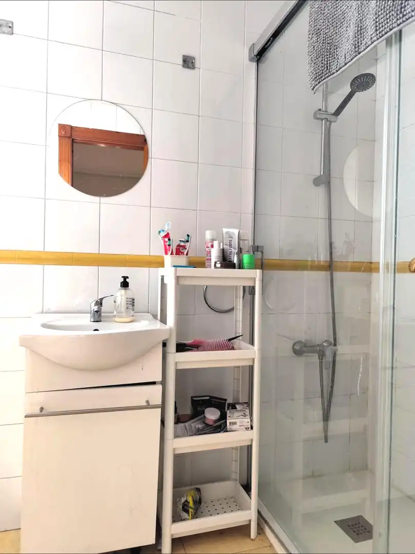 Baño de Casa adosada en venta en Villaescusa (Cantabria) con Calefacción, Jardín privado y Terraza