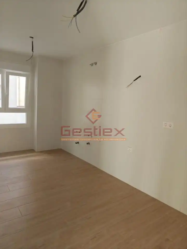 Piso con ascensor en venta en Almendralejo, imagen 3