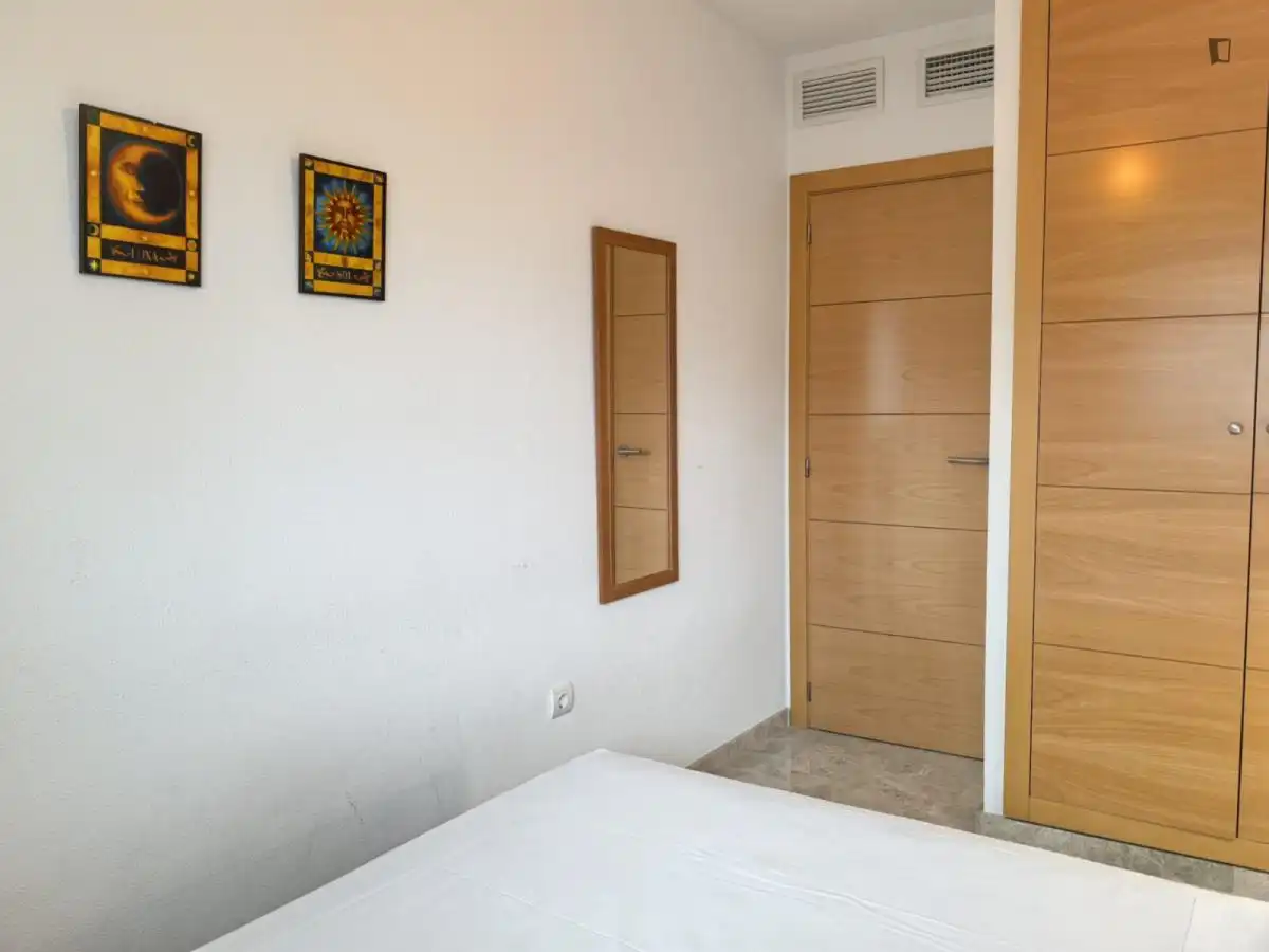 Room in Alicante / Alacant, Alicante