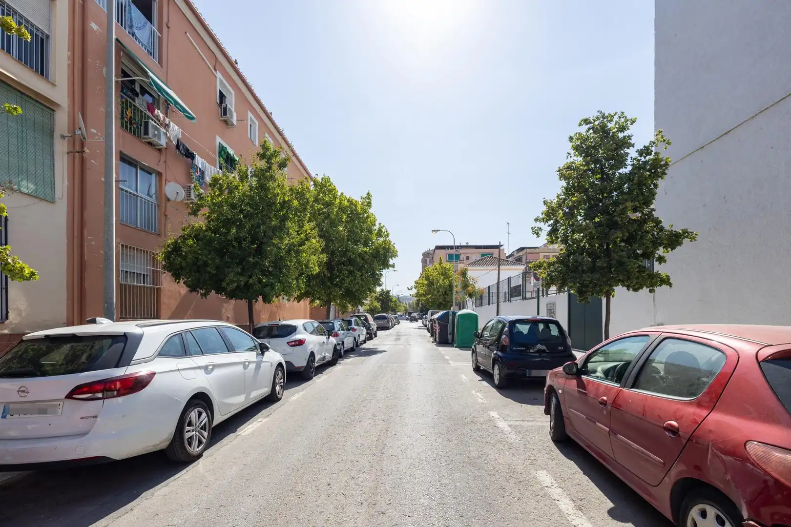 Vista exterior de Piso en venta en Granada