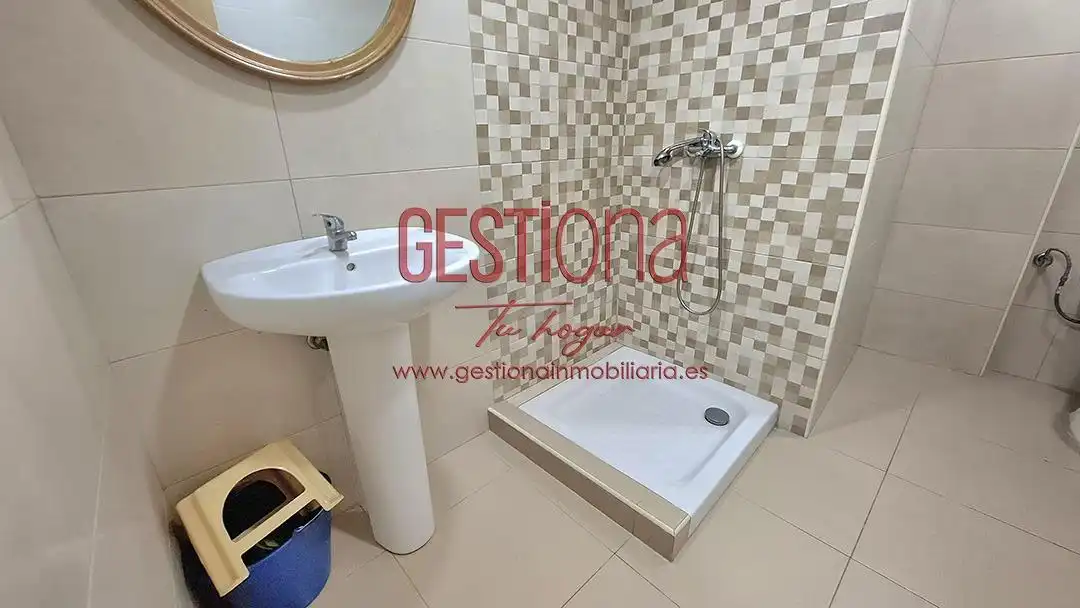 Local comercial en venda a Renedo, imagen 12