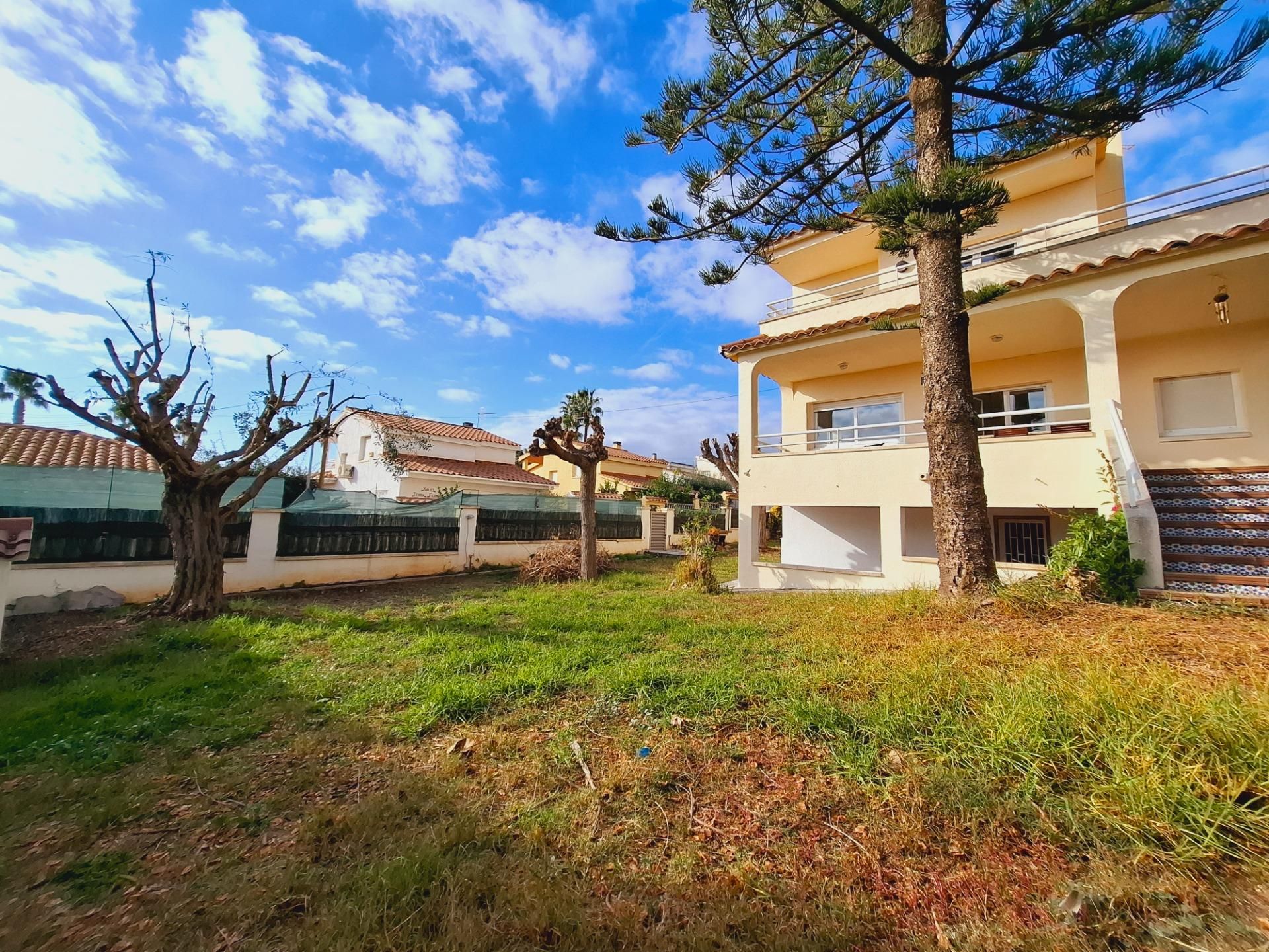 Single-family semi-detached for sale in Mas Mel