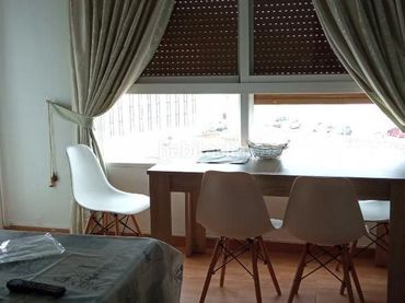 Appartamento con ascensore in affitto a Calle Caballero de Gracia 47