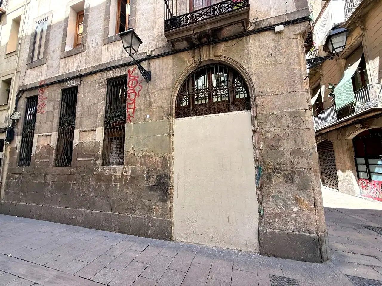 Vista exterior de Local en venta en Barcelona