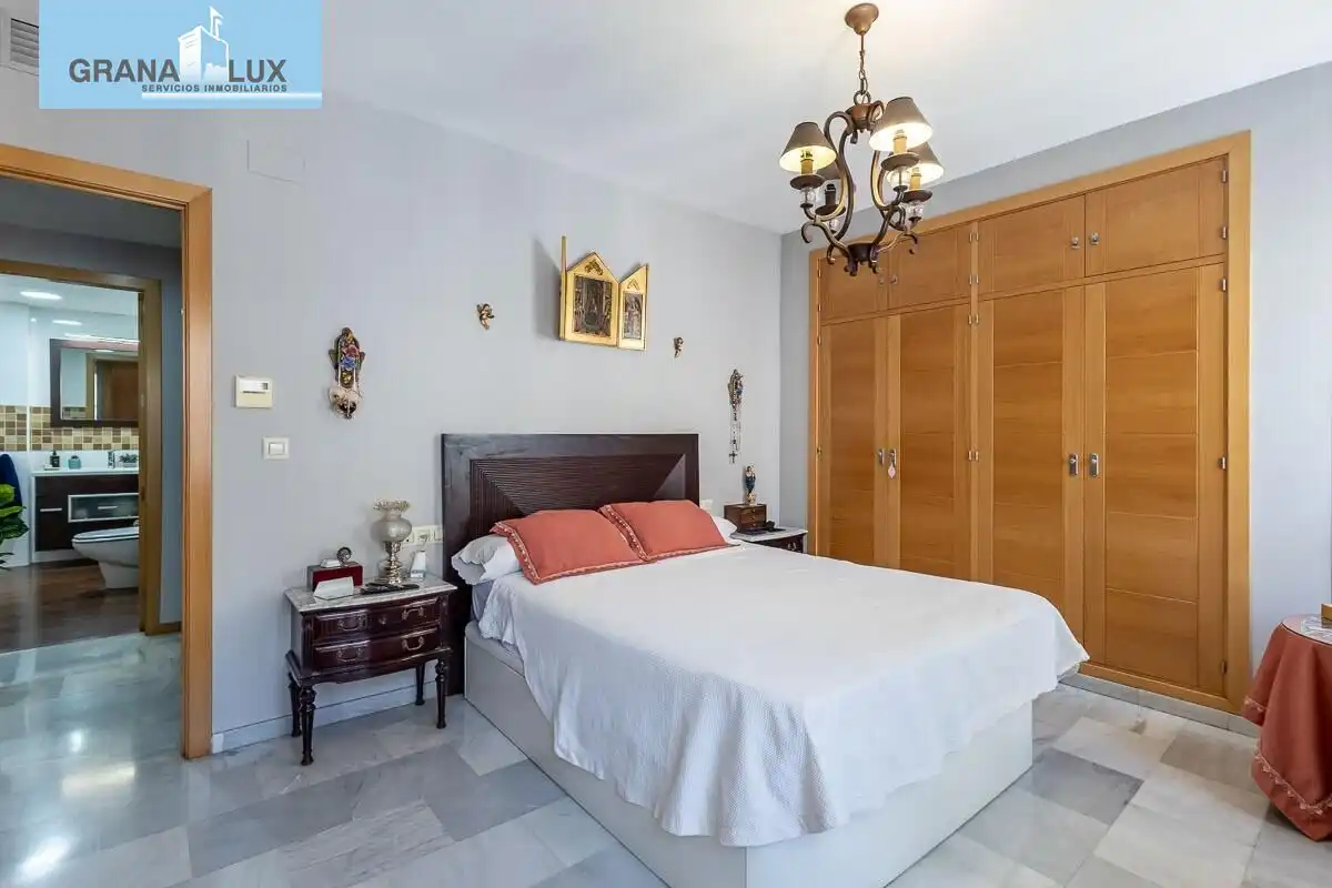 Habitación de Dúplex en venta en Ronda