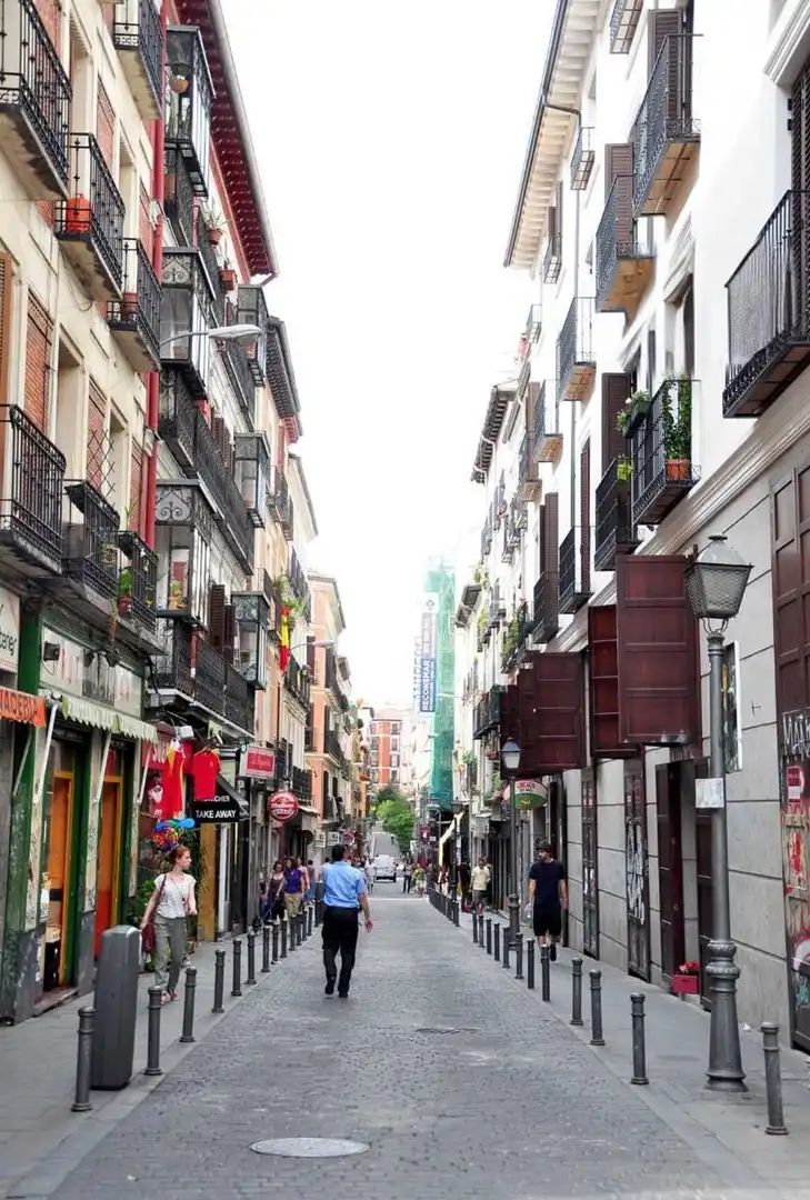Attic for sale in Universidad - Malasaña