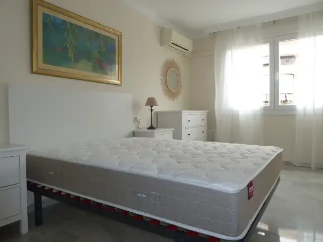 Bedroom of Apartments for rent in Málaga  with Air Conditioner, Furnished and Microwave